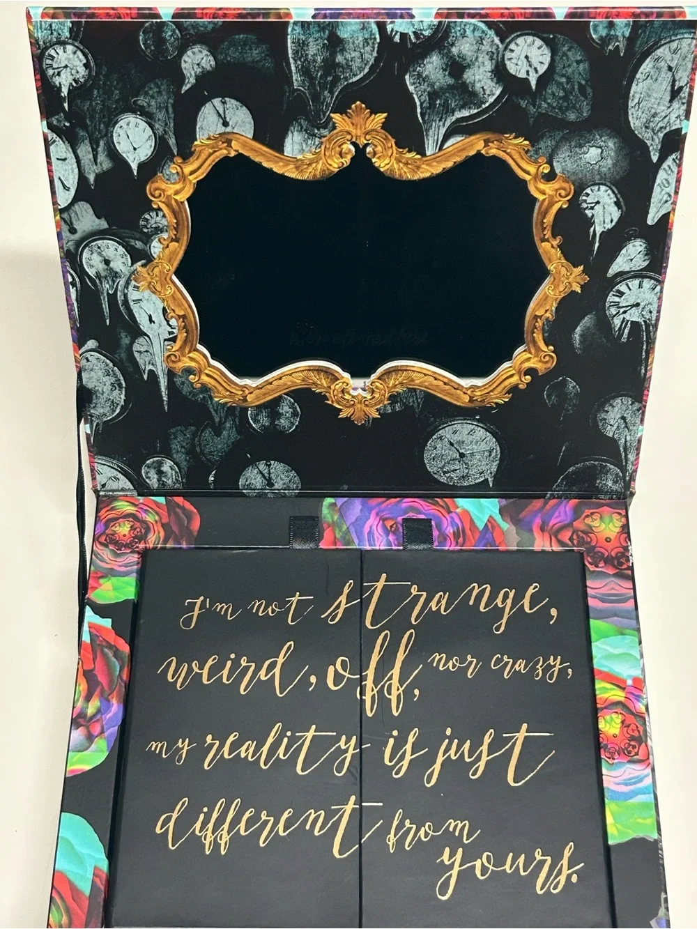 Urban Decay Alice Through the Looking Glass Eyeshadow Palette Limited Edition